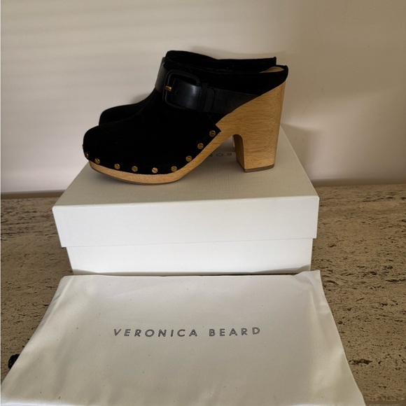 NWOB Veronica Beard Dacey Womens Suede Slip On Clogs. MSRP $400. Size 10M - Picture 13 of 17